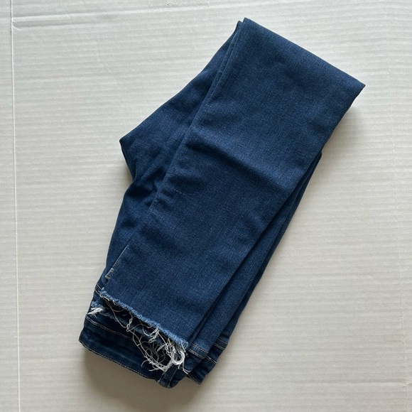 KanCan Skinny Distressed Women’s Jeans - Dark Wash - Sz 5/26 - Picture 5 of 12